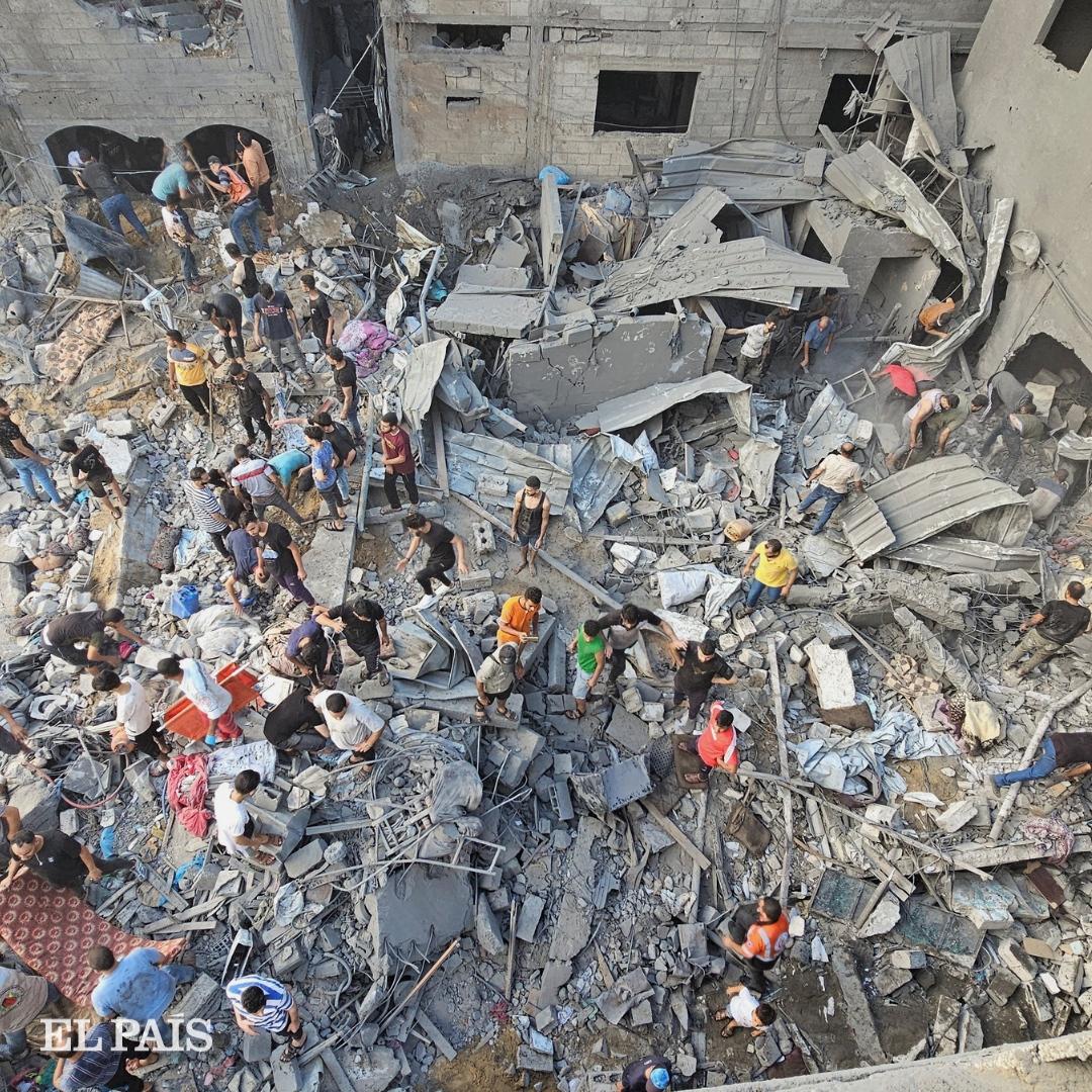 El portavoz militar israelí, Daniel Hagari, ha confirmado el ataque en el campo de refugiados de Yabalia y ha asegurado que iba dirigido contra un centro de operaciones subterráneo de Hamás en el que ha matad (1)