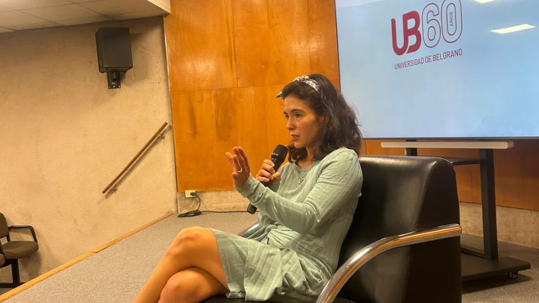 ENCUENTRO DE LÍDERES CON Magalí Bobbio, funcionaria de la Corte penal internacional. 🌍✨ ¡Una n (2)